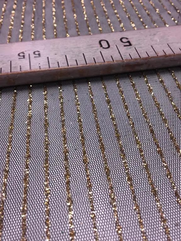 cizgili-sim-baski-tul-05.jpg Çizgili Gold Sim Baskı Likra Tül