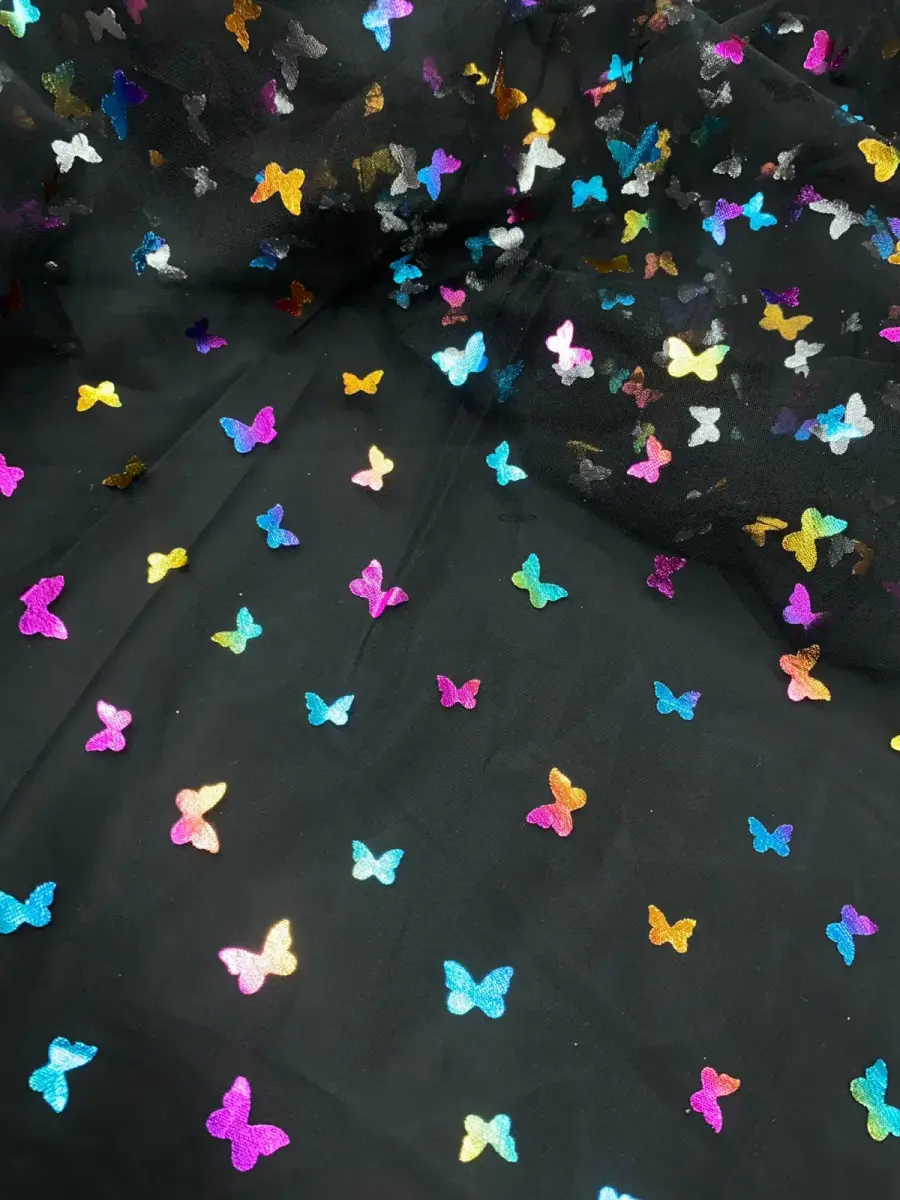 hologram-varak-baski-kelebek-siyah-01.jpeg Hologram Varak Baskı Kelebek Siyah